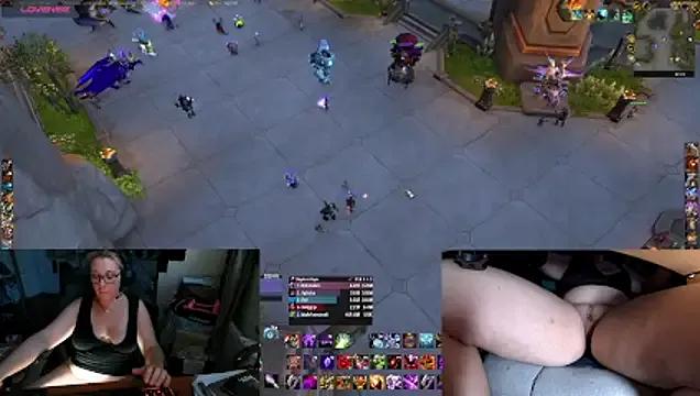 Freechat lili-hot-77 on StripChat