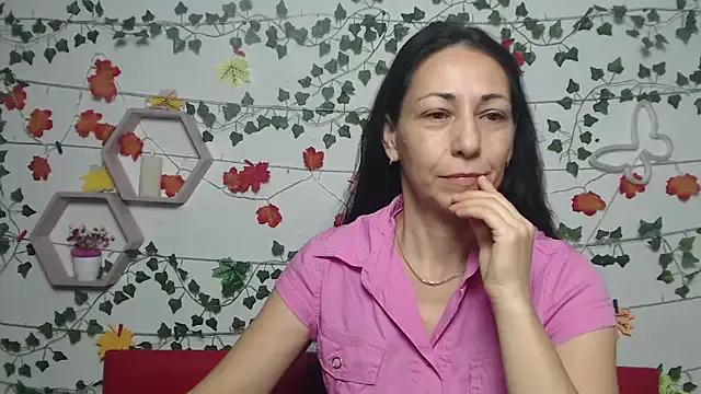 LiluGrants on StripChat