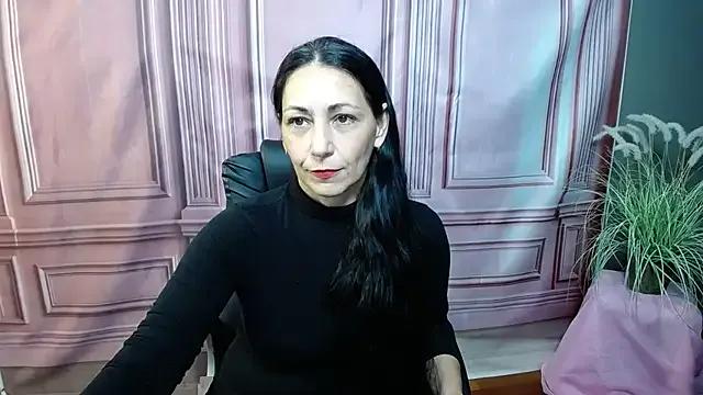 LiluGrants on StripChat