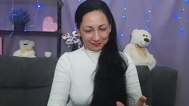 LiluGrants on StripChat