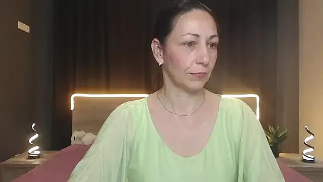 LiluGrants on StripChat