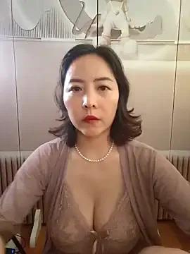 lingling1314 on StripChat