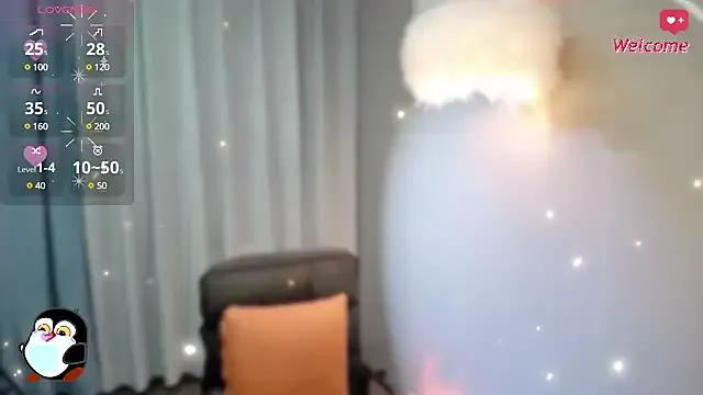 Freechat LINLIN-2025 on StripChat