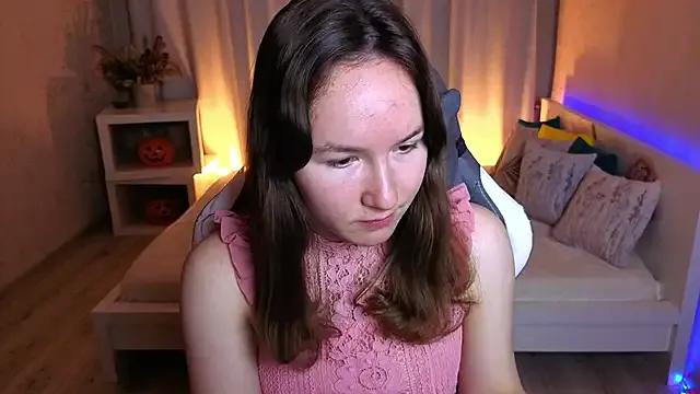 Little_doll_meow on StripChat