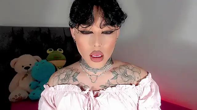 Freechat little_star_porn on StripChat