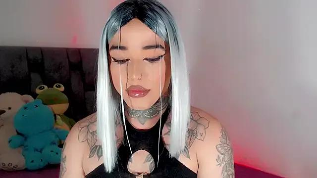 Freechat little_star_porn on StripChat