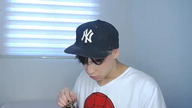 Freechat lucky_stricke on StripChat