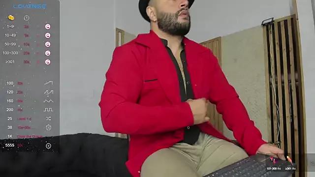 Luke__09 on StripChat