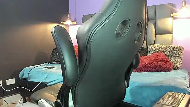 Freechat Lyon_vach on StripChat