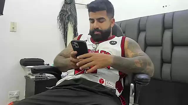 Freechat Lyon_vach on StripChat