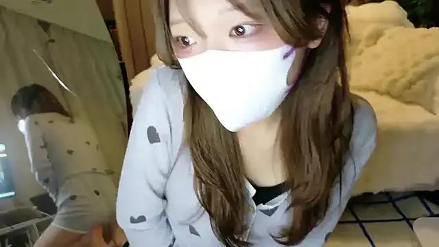 mami-pokoch on StripChat