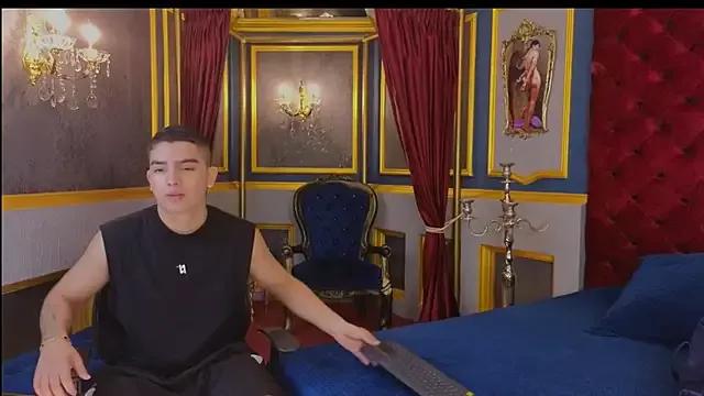 MarcoVitto on StripChat