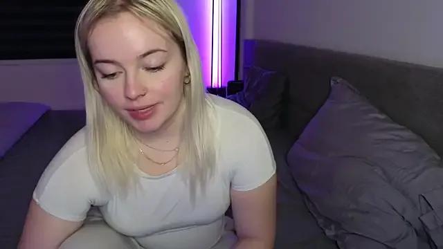 StripChat margot_robbie7 is Private margot_robbie7 — take off my shorts