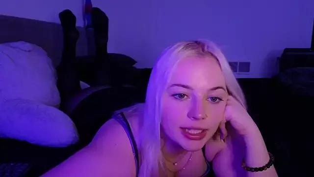 Freechat margot_robbie7 on StripChat