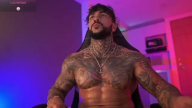 Freechat mariano_costa on StripChat