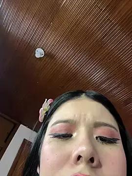 Freechat MarielQueenx on StripChat