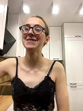 Freechat MartiniiSelenna on StripChat