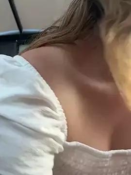 Freechat MaryDeniro on StripChat