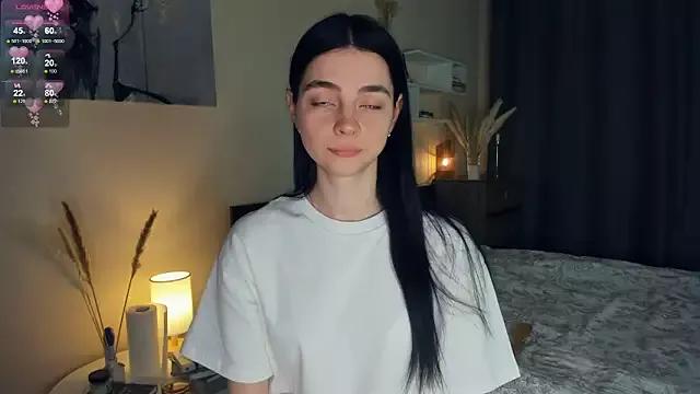 MaryJacksoon on StripChat