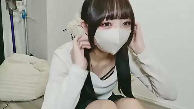 Mashiro-chan on StripChat