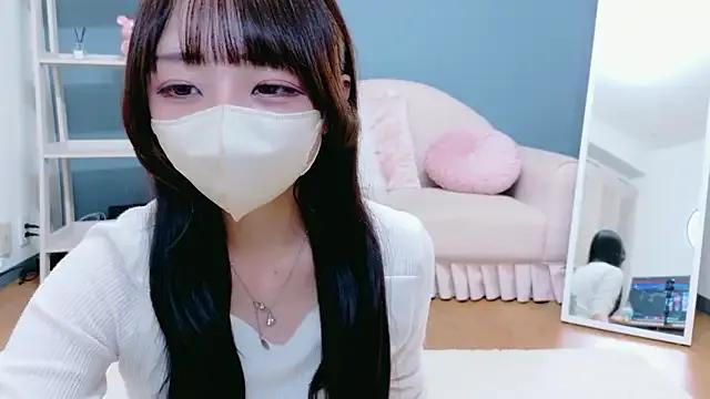 Mashiro-chan on StripChat