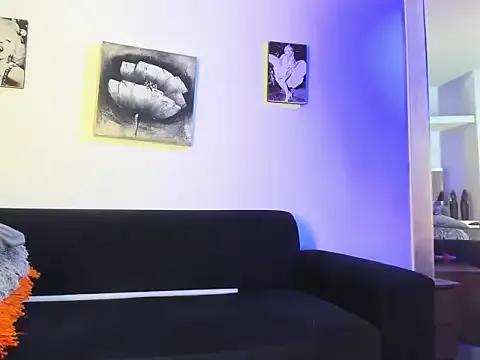 Megan-red-flame — CUM IN PUBLIC