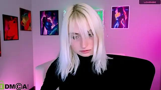 melisa_white1 — put on stockings