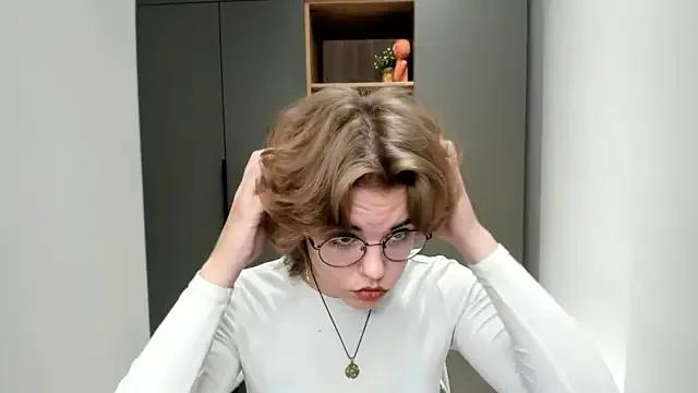 MelodyBaur on StripChat