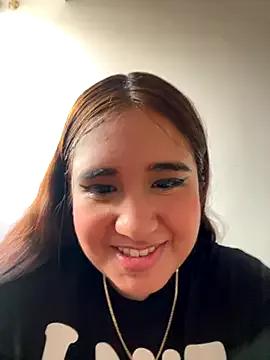 Freechat melyescobar on StripChat