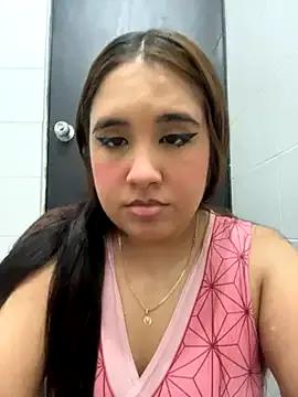 Freechat melyescobar on StripChat