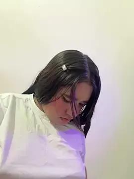 Freechat melyescobar on StripChat