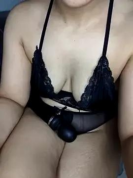 Merve_gl on StripChat