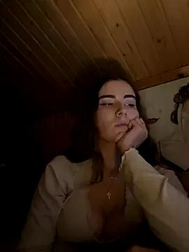 mewKate on StripChat