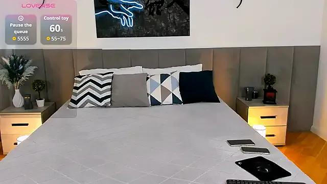 Freechat MiaBecky on StripChat