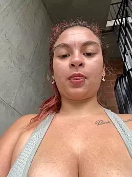 MiaLujan_ on StripChat