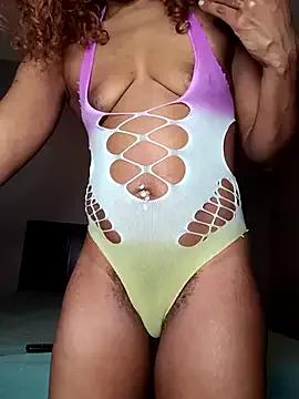 Freechat MILFCandy on StripChat