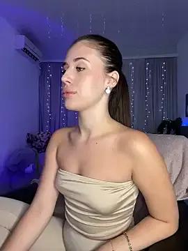 Milkissss on StripChat