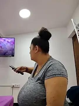 Miss_balloonsmila — Perform 5 push-ups     