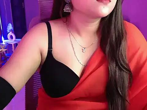 Mitikaa on StripChat