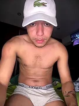 Freechat Mlkrrp on StripChat