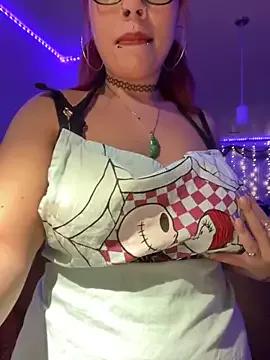 Freechat moan4mona on StripChat