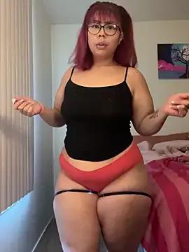 Freechat moan4mona on StripChat