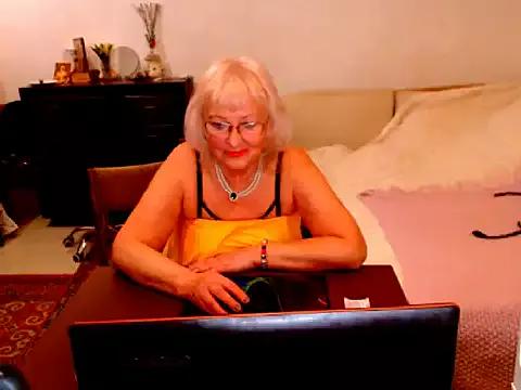 Natali7634 on StripChat