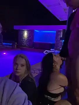 NickyGold_Official on StripChat