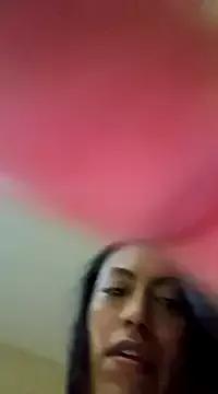 Nikkierosee on StripChat