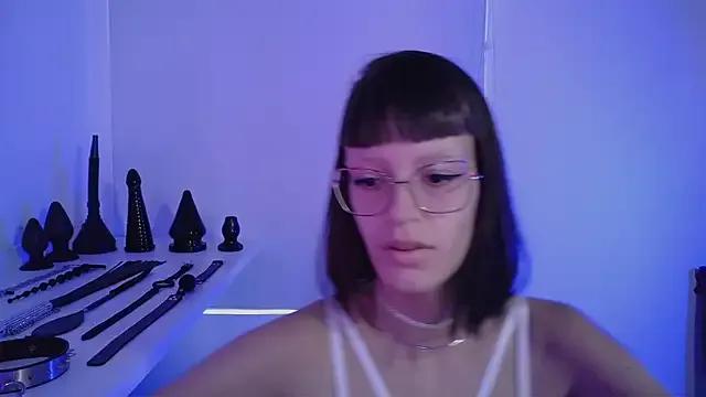 nina_kink on StripChat