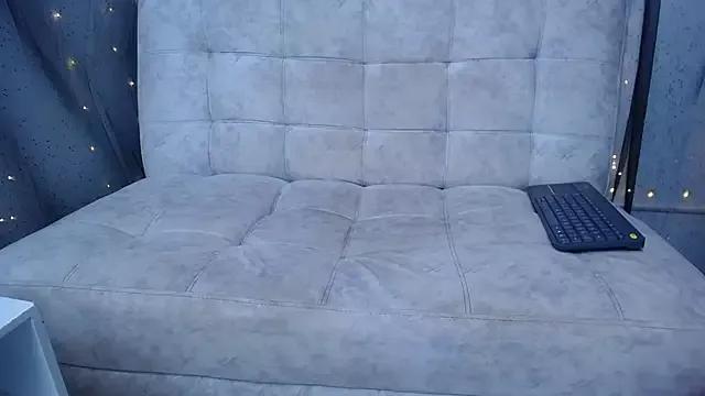 Niuk_mei on StripChat