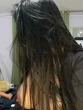 Freechat oh_nina on StripChat