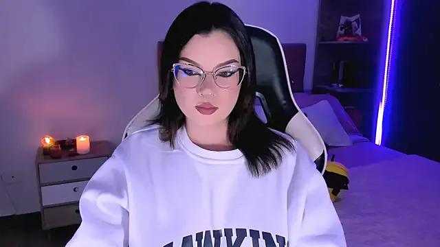 Freechat OphelianaRose33 on StripChat