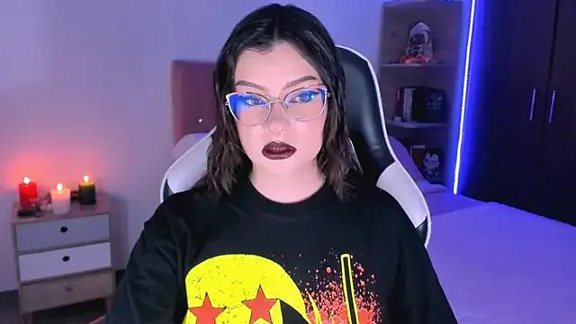 Freechat OphelianaRose33 on StripChat